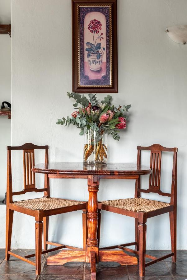 Oude Compagnies Post Villa ทุลบักห์ ภายนอก รูปภาพ